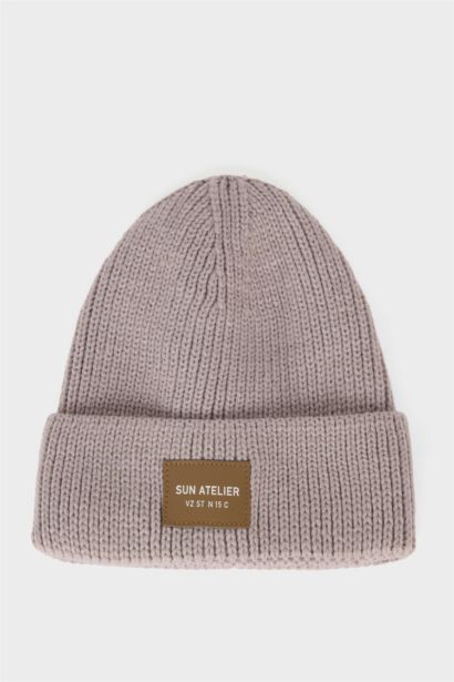 Erkek Dokuma Etiketli Bere