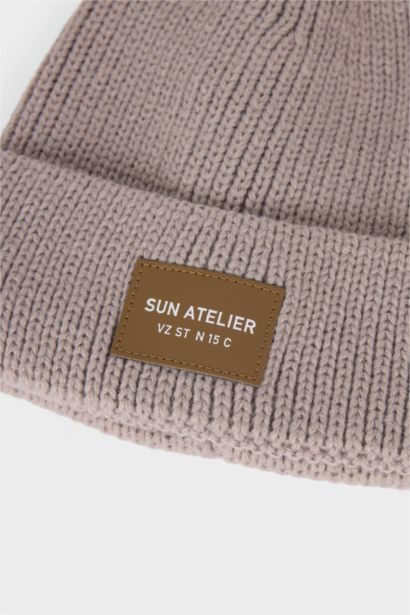 Erkek Dokuma Etiketli Bere