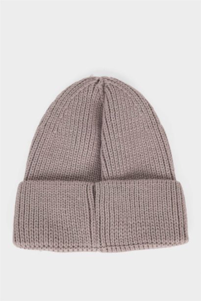 Erkek Dokuma Etiketli Bere