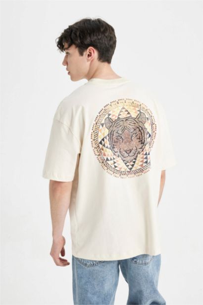 Oversize Fit Short Sleeve T-Shirt