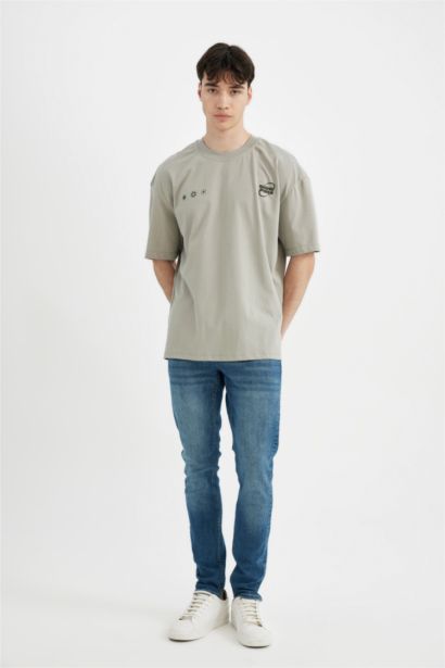 Oversize Fit Crew Neck Short Sleeve T-Shirt