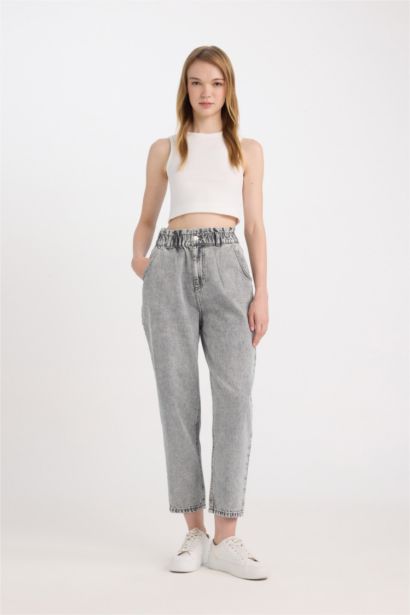 Pantalon Jean Paperbag délavé à taille haute et longueur cheville