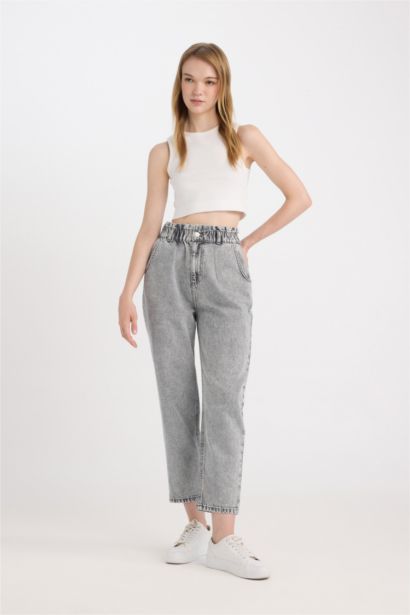 Pantalon Jean Paperbag délavé à taille haute et longueur cheville