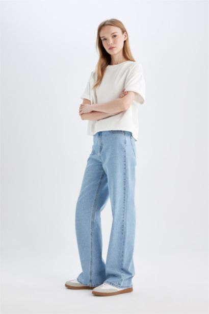 90's Wide Leg High Waist Washed Jeans