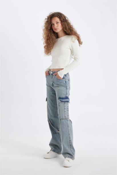 Wide Leg High Waist Long Cargo Jeans