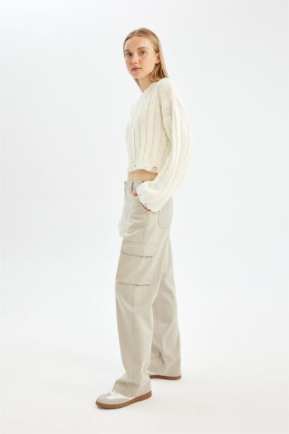 بنطلون كارجو قصة مستقيمة بخصر عالي