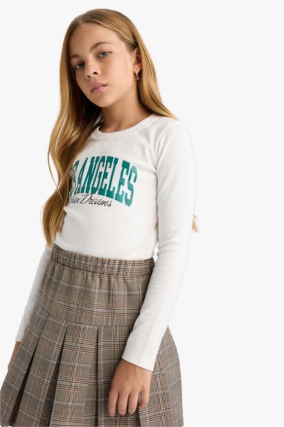 تيشيرت بناتي ردن طويل مضلع بطبعة شعار سليم فيت بياخة مستديرة