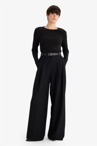 Woman Long Sleeve T-Shirt