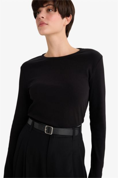 Woman Long Sleeve T-Shirt