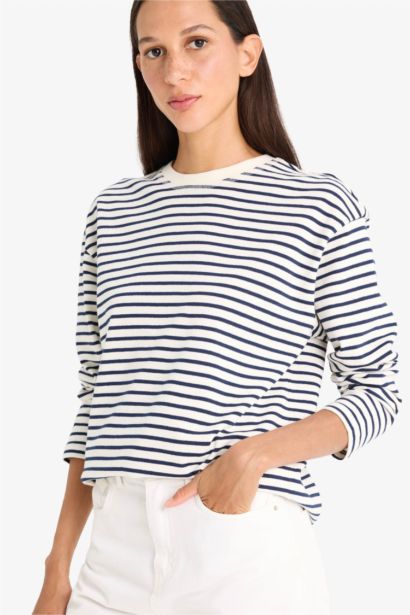 Regular Fit Crew Neck Basic Premium T-Shirt