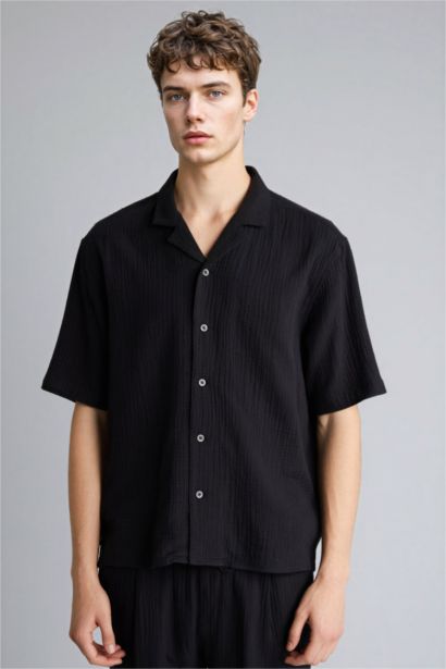 релакс пішімі Қысқа жеңді жейде