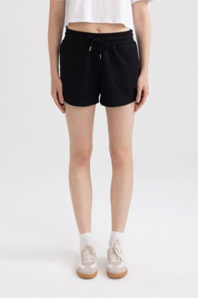 Regular Fit Normal Waist Regular Hem Bermuda