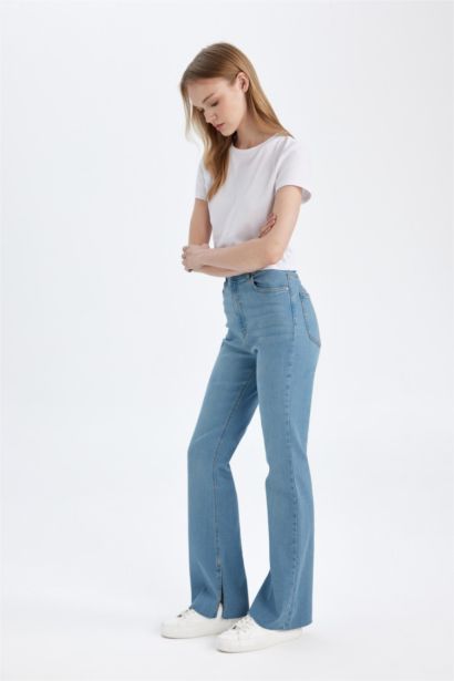 Slım Flare Yüksek Bel Paça Ucu Kesik Uzun Jean Pantolon