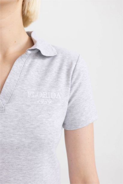 Fitted Polo Neck Slogan Printed T-Shirt