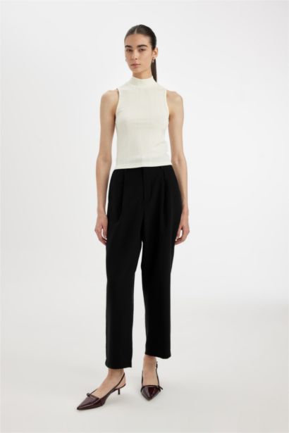 Slim Fit Dar Kesim Yarım Balıkçı Yaka Fitilli Kaşkorse Smart Atlet