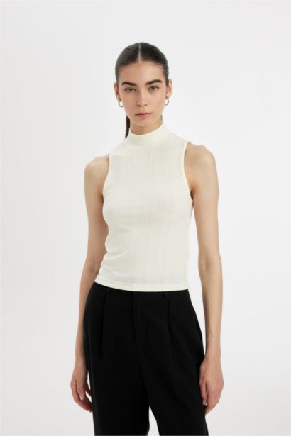 Slim Fit Dar Kesim Yarım Balıkçı Yaka Fitilli Kaşkorse Smart Atlet