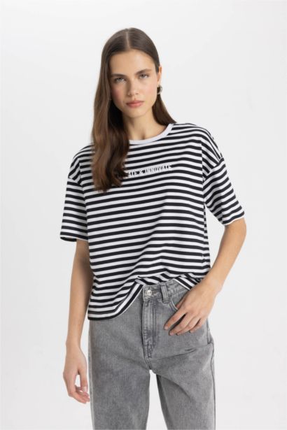 Relax Fit Striped Crew Neck Printed T-Shirt