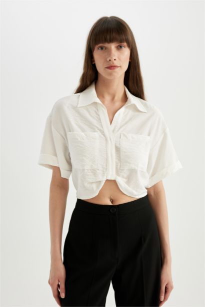 Blouse Courte à Manches Courtes en Sergé Col Chemise
