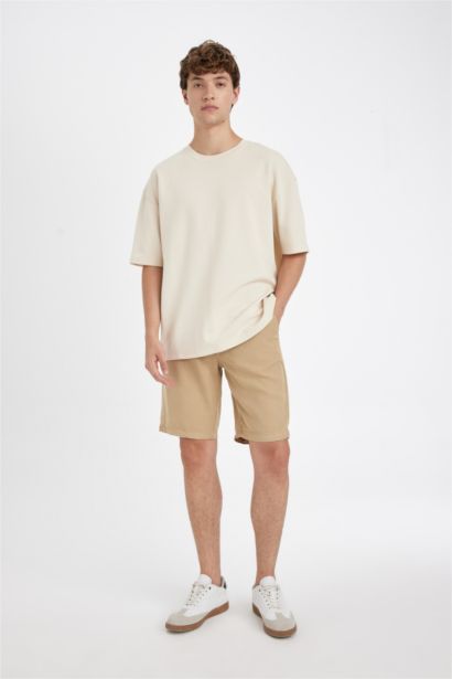Short Bermuda en Tencel coupe régulière à Jambe Droite