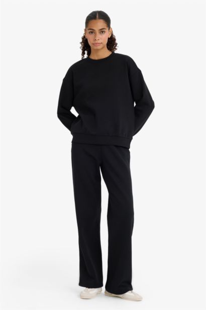 Толстые спортивные брюки Straight Fit Basic с карманами и из материала для свитшотов