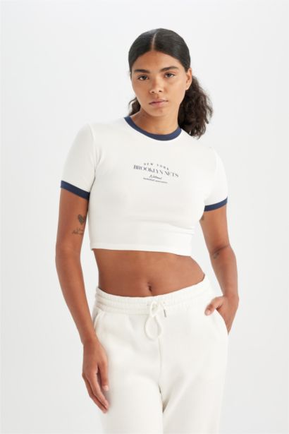 DeFactoFit NBA Brooklyn Nets Crop T-Shirt