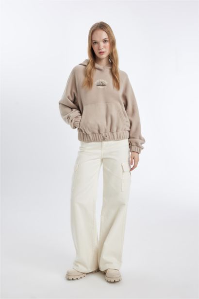 Loose Fit Slogan Pattern Sweatshirt