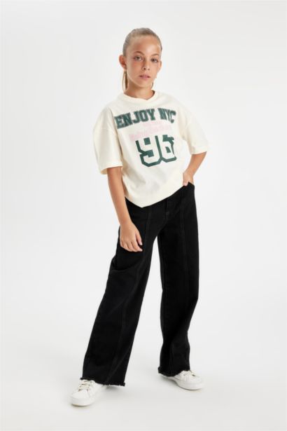 Girl Relax Fit V Neck Text Printed Short Sleeve T-Shirt