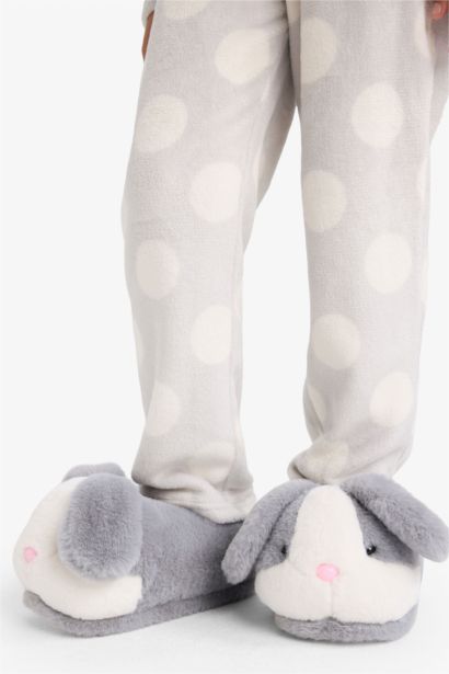 لكلوك بناتي بكعب مسطح على شكل ارنب