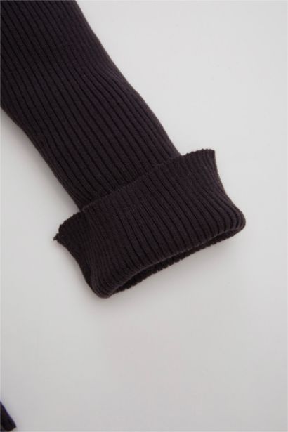 ليجنج بناتي قصة عادية