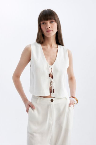 Fitted V-Neck Linen Blend White Vest