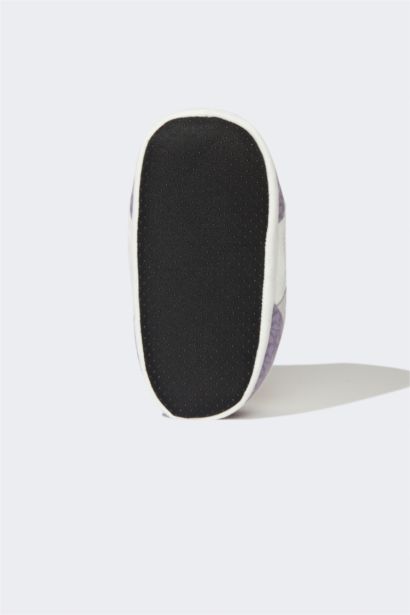 بنتوف ولادي منزلي بكعب سميك