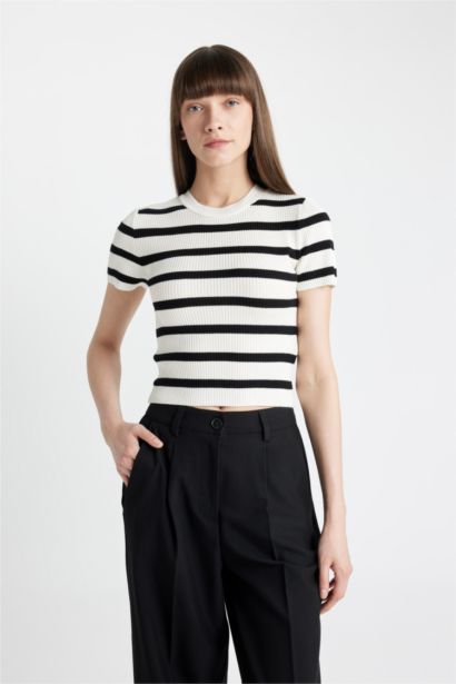 Crew Neck Ribbed Striped Crop Pullover