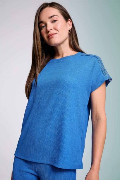 Crew Neck Short Sleeve T-Shirt