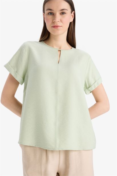 Regular Fit Round Collar Short Sleeve Blouse
