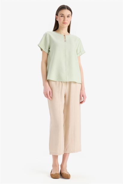 Regular Fit Round Collar Short Sleeve Blouse