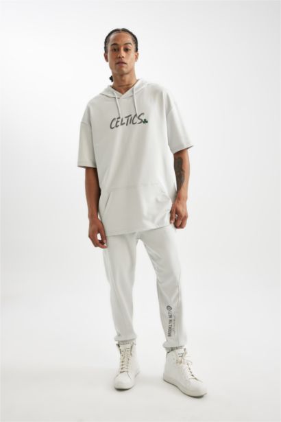 NBA Boston Celtics Oversize Geniş Kalıp Kapüşonlu Sırt Baskılı Kısa Kollu Tişört