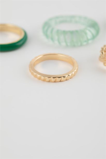 Woman 5 Colorful Rings