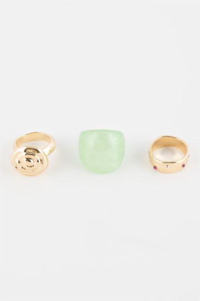 Woman 3 Colorful Rings