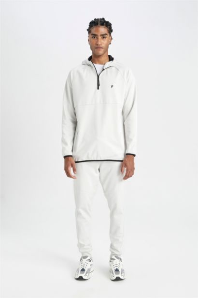 стандарт пішім бас киімді Свитер