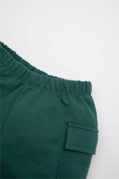 شورت ولادي قماش رقيق قصة عادية