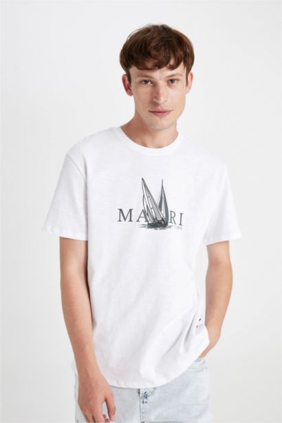 New Regular Fit Crew Neck Printed T-Shirt