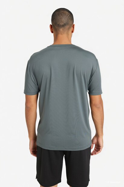 Standard Fit Crew Neck Printed Short Sleeve T-Shirt