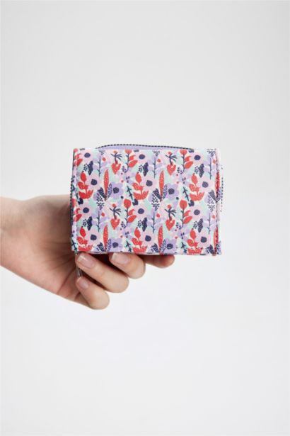 Woman Faux Leather Wallets