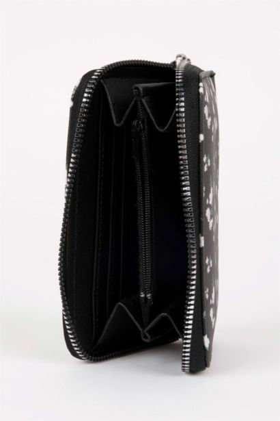 Woman Faux Leather Wallets