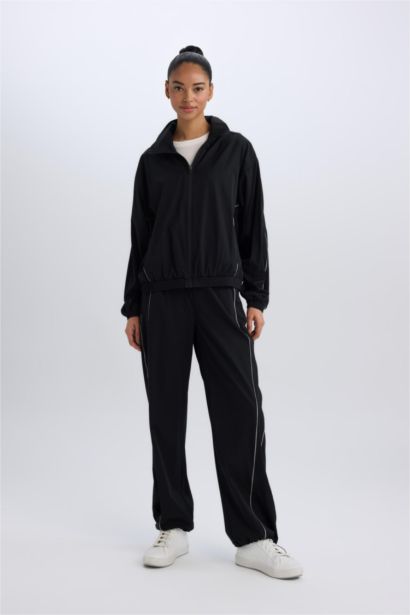 DeFactoFit Pocketed Woven Wide Leg Trousers