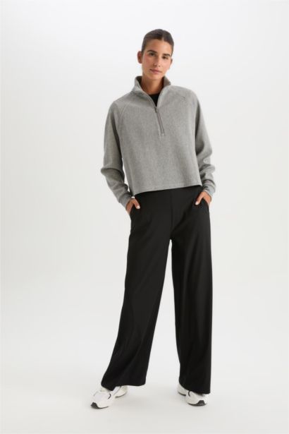 DeFactoFit Pocketed Woven Wide Leg Trousers