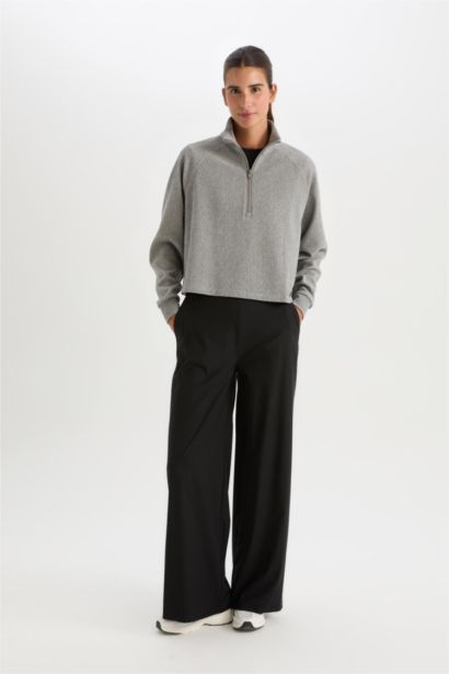 DeFactoFit Pocketed Woven Wide Leg Trousers