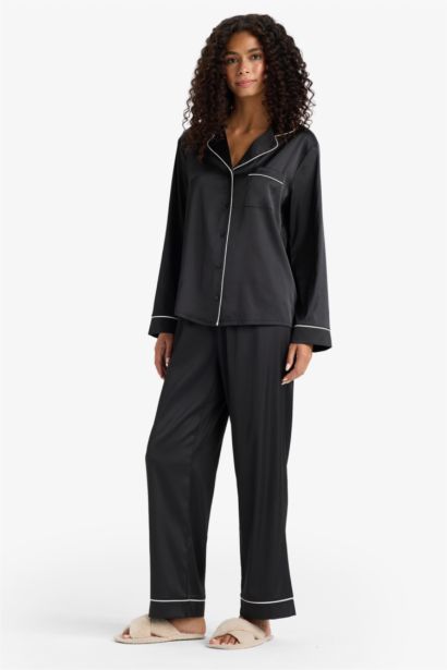 Ensemble Pyjama en satin Top à manches longues et pantalon à taille élastique de Fall in Love