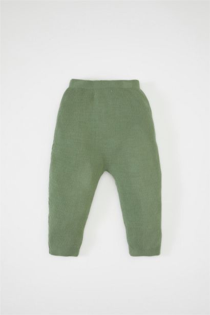 طقم ولادي كارديجان وسروال قصة عادية - قطعتين