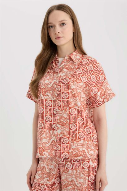 قميص نص كم قصة عادية